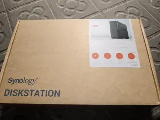 Synology DS124 NAS con disco WD Red 4 Tb