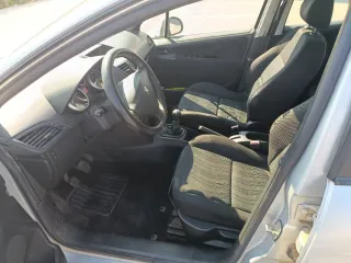 Peugeot 207 2009