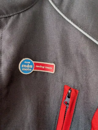 Chaqueta Moto Vintage Negra y Roja