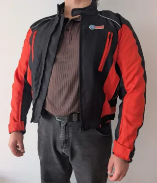 Chaqueta Moto Vintage Negra y Roja