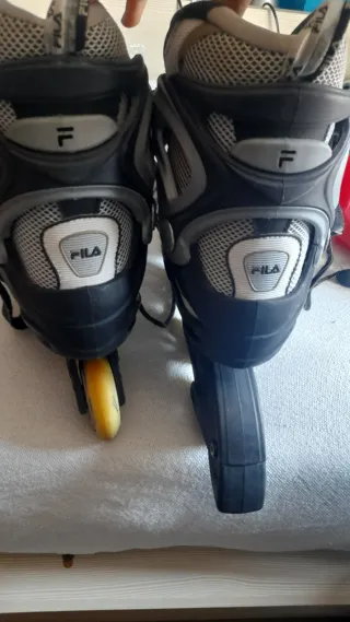 Patines en línea Fila , pretecciones y bolsa