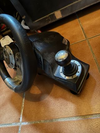 Volante Subsonic para Consola y PC