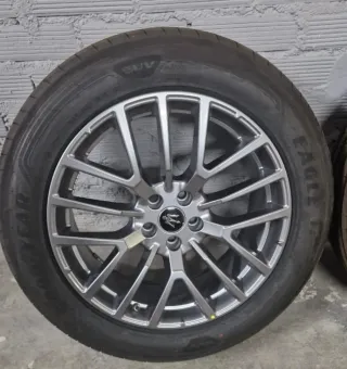 Llanta maserati 2 Goodyear Eagle SUV