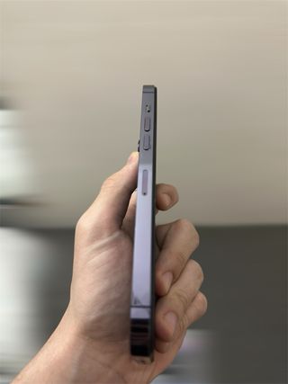 iPhone 14 Pro Max Morado