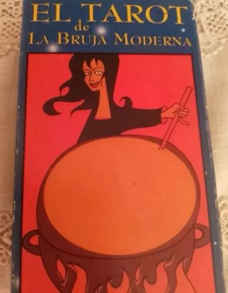 El Tarot de la Bruja Moderna