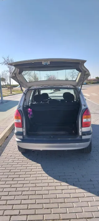 Opel Zafira 2001