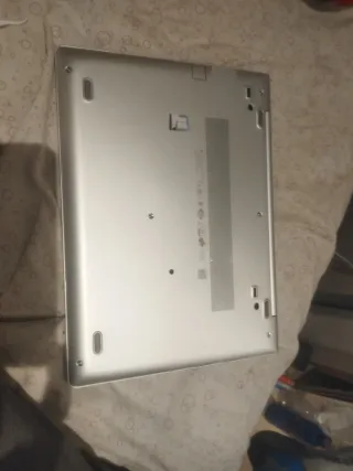 HP EliteBook 830 G6 Plata