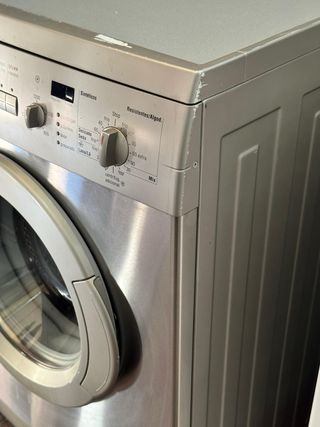 LAVADORA DE CARGA FRONTAL BOSCH DE 8 KILOS EN INOX