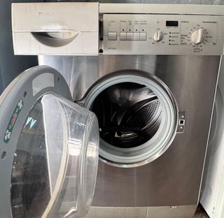 LAVADORA DE CARGA FRONTAL BOSCH DE 8 KILOS EN INOX