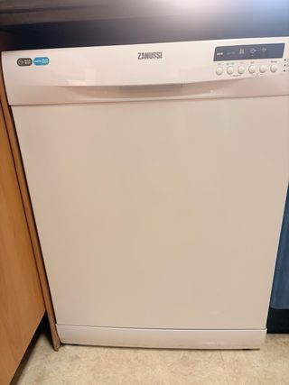 Lavavajillas Zanussi