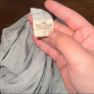 Camiseta Hollister Gris