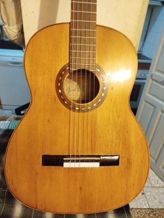 Guitarra Clásica Antigua