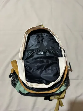 Mochila The North Face Borealis Verde/Blanca