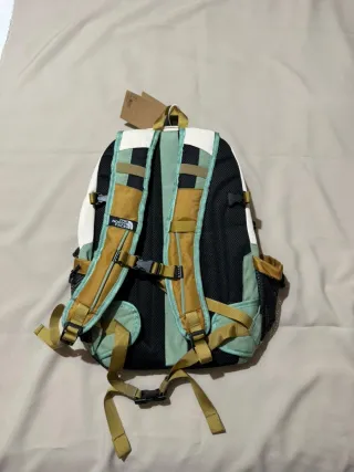 Mochila The North Face Borealis Verde/Blanca