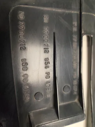 Bajo volante Renault Fuego / R18