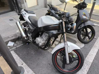 Moto 125cc Naked