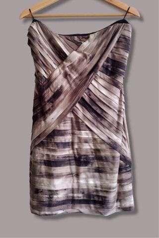 Vestido Guess corto nuevo sin estrenar