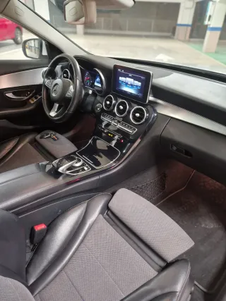 Mercedes C 220 AMG TECHO NACIONAL