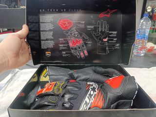 Casco Alpinestars Supertech R10 + Guantes GP/ M