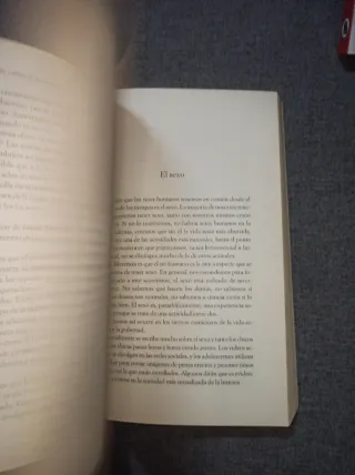 2 libros menstruacion