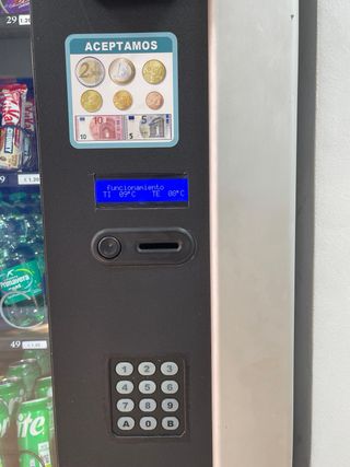 Máquina Vending FAS 1050 con datáfono