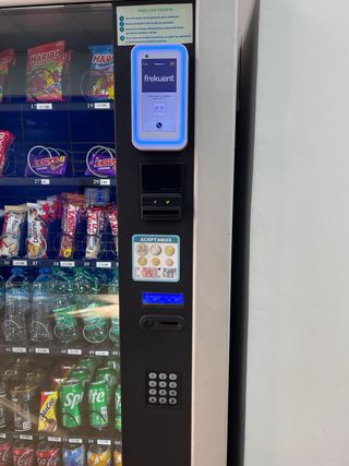 Máquina Vending FAS 1050 con datáfono