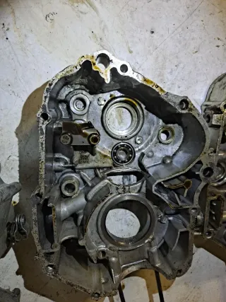Carcasas motor pit bike 125