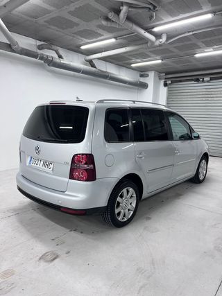 Volkswagen Touran 1.9 TDI 7 Plazas