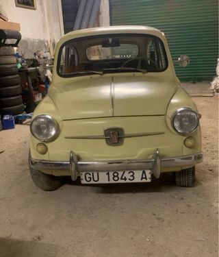 SEAT 600 E CON PAPELES DE ALTA Y A MI NOMBRE