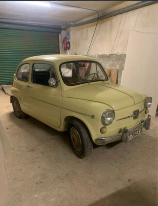 SEAT 600 E CON PAPELES DE ALTA Y A MI NOMBRE