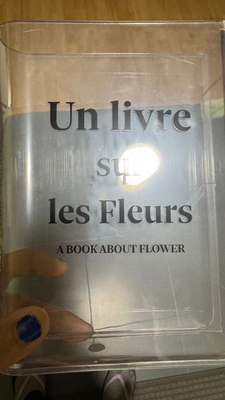 Libro Un livre sur les Fleurs