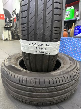 Neumático Michelin 215/70 R16 100H