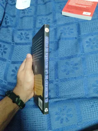 El hechicero de la montana de fuego