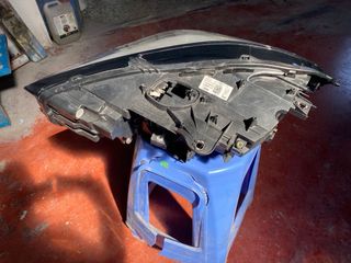 FARO BMW SERIE 1. Año 2020. Derecho