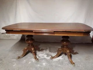 Mesa de comedor de madera extensible