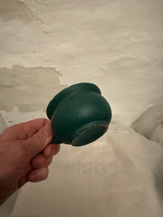 Taza de cerámica con ojo pintado