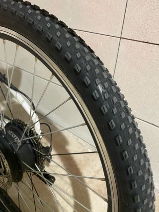 Bicicleta Eléctrica GT Avalanche