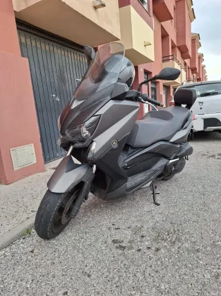Yamaha XMAX 2016 Gris