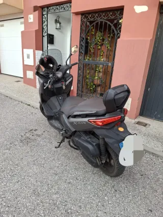 Yamaha XMAX 2016 Gris
