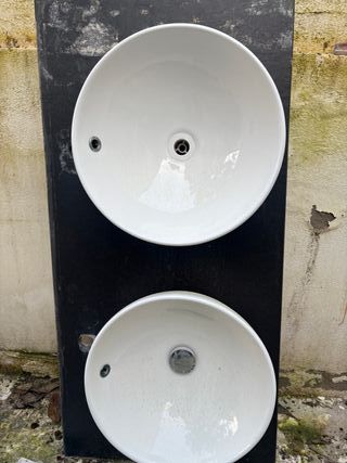 Lavabo de mármol y porcelana