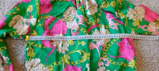 Crop top in raso fantasia barocca