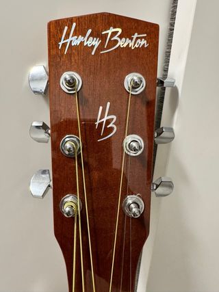 Guitarra Harley Benton D-120CE VS
