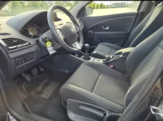 Renault Megane sport tourer2011