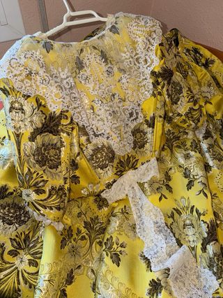 Traje de Fallera Amarillo