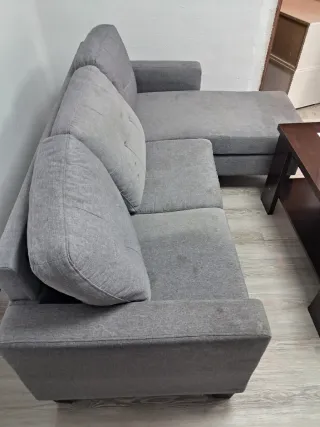 Sofá chaise longue gris tela