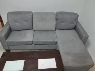 Sofá chaise longue gris tela