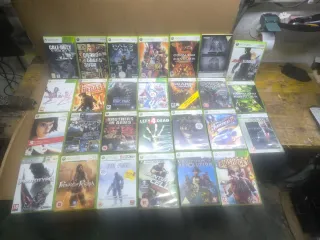 Lote de videojuegos de diferentes plataformas son