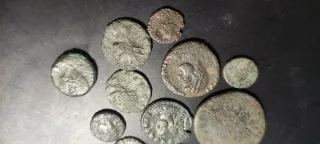 Lote 11 monedas romanas antiguas a datar