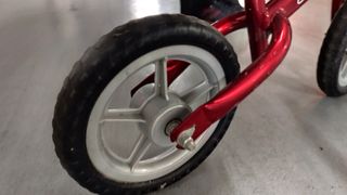 Bici sin pedales Chicco Red Bullet