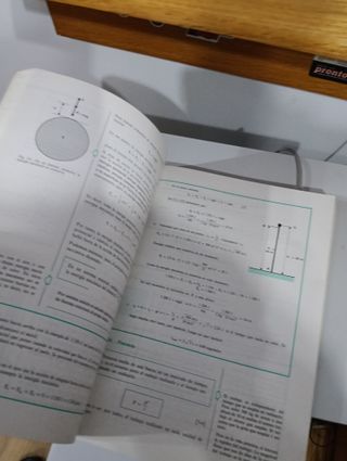 libro de texto Física y Química